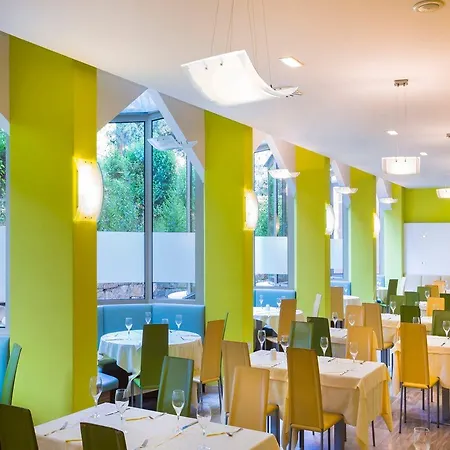Hotel Remisens Lucija 3*