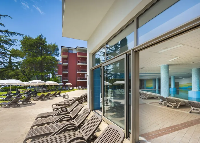 酒店 Remisens Lucija 4*